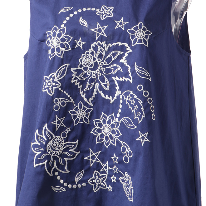 Star flower table cloth embroidery ブラウス 詳細画像 ネイビー 4