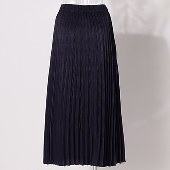 THREE-DIMENSIONAL PLEATED SKIRT　 詳細画像