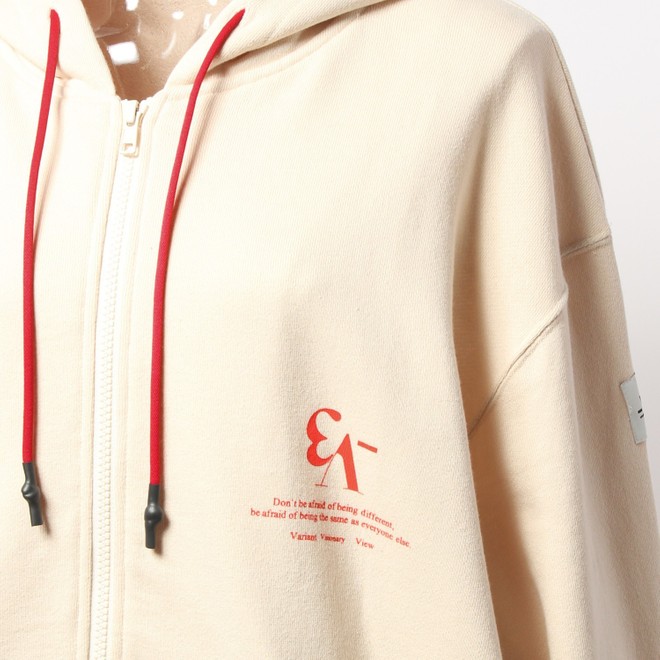 _V3 Central sweat Hoodies　パーカー 詳細画像 ホワイト 5