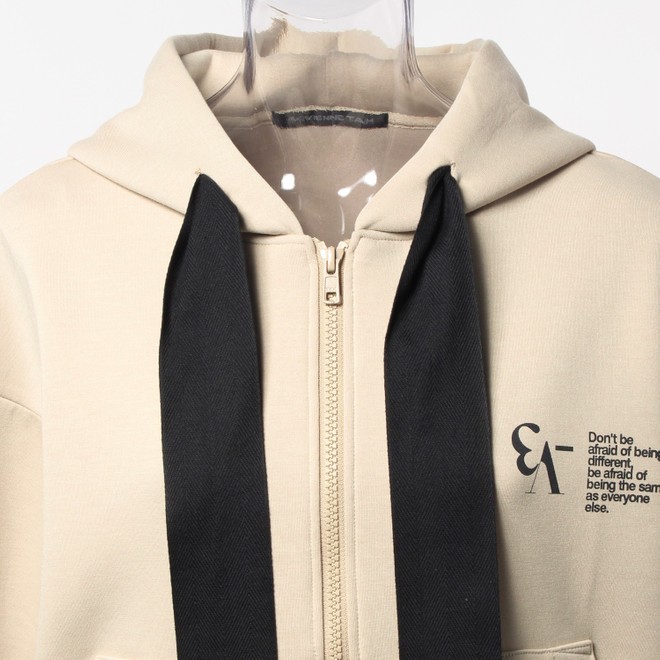 _V3 Miriolament Double Air Hoodies　パーカー 詳細画像 ベージュ 4