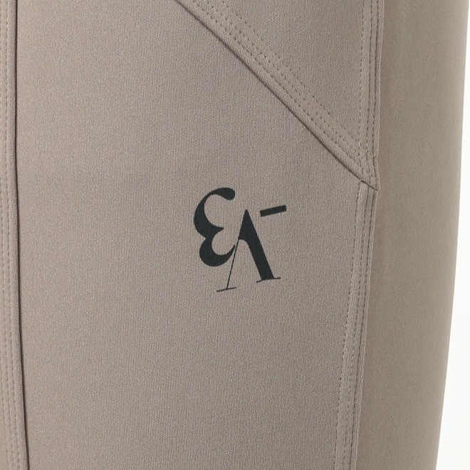 _V3 Aquasuiting Jogger Pants　 詳細画像 ベージュ 5