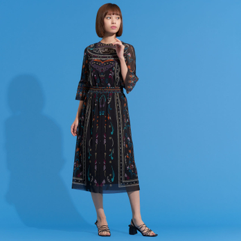 IMPERIAL PALACE DOOR PRINT NETTING　スカート