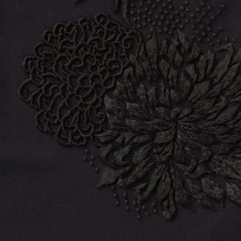 MUM EMB ON STRETCH NETTING OVERLAP SKIRT　スカート 詳細画像