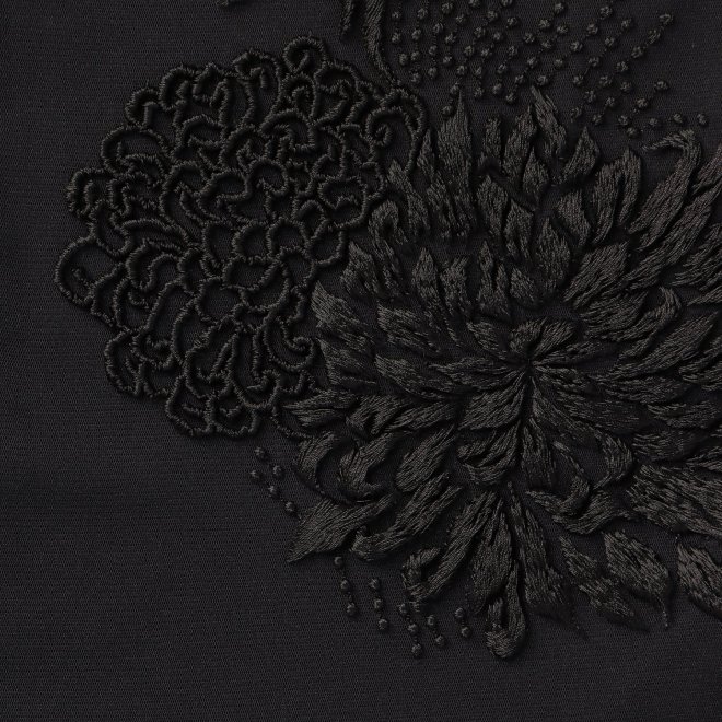 MUM EMB ON STRETCH NETTING OVERLAP SKIRT　スカート 詳細画像 ブラック 2