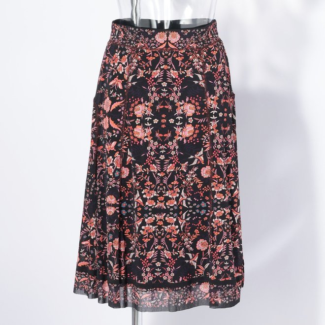 【COMING SOON】FLOWER EMBROIDERY PRINT　スカート