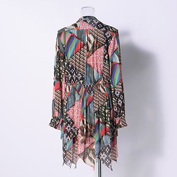 TRIANGLE PATTERN PATCHWORK PRINT　ドレス 詳細画像