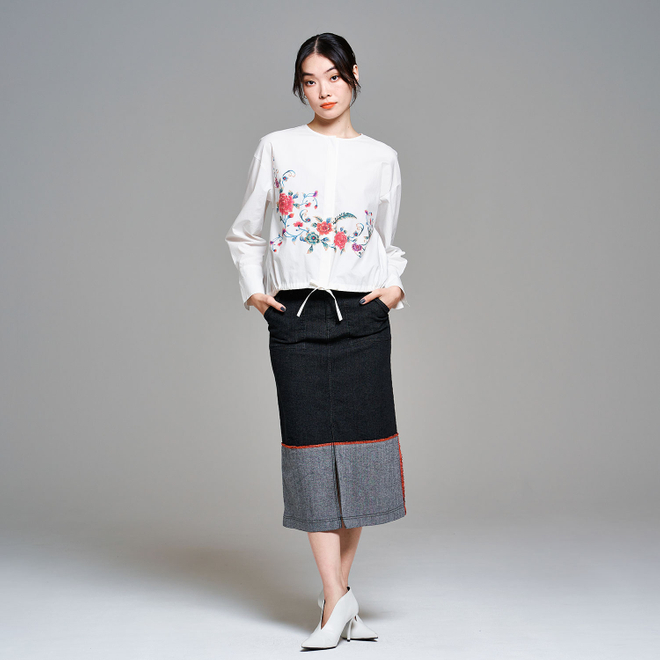 CHRASICAL PEONY PRINT ON SPUN LAWN　ブラウス 詳細画像 ホワイト 1