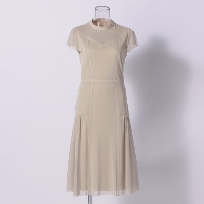 SOLID DRESS with CARDIGAN　ドレス 詳細画像 ベージュ 2