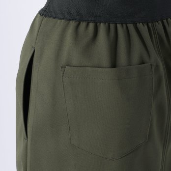EMBOSS HIGHTENSION DOUBLE KNIT　スカート 詳細画像