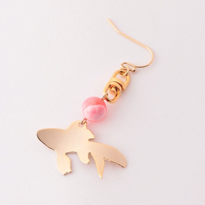 GOLDFISH PIERCED EARRINGS　アクセサリー 詳細画像 ゴールド 2