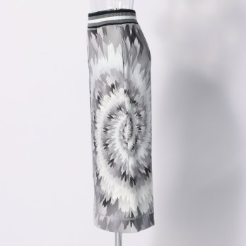 OPERA GIRL BIG DOLL TIE DYED PRINT　スカート 詳細画像
