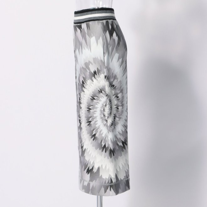 OPERA GIRL BIG DOLL TIE DYED PRINT　スカート 詳細画像 ブラック 2