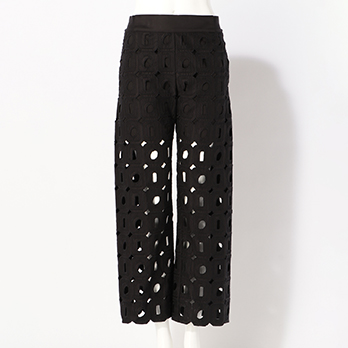 GEOMETRIC EMBROIDERY EYELET　パンツ 詳細画像