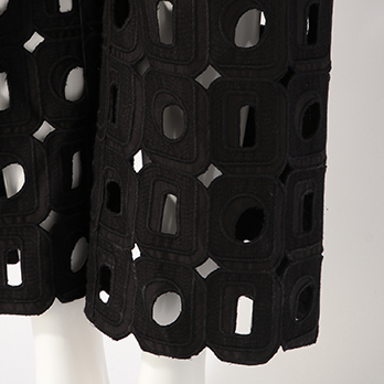 GEOMETRIC EMBROIDERY EYELET　パンツ 詳細画像