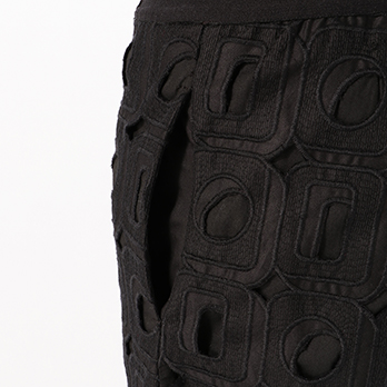 GEOMETRIC EMBROIDERY EYELET　パンツ 詳細画像