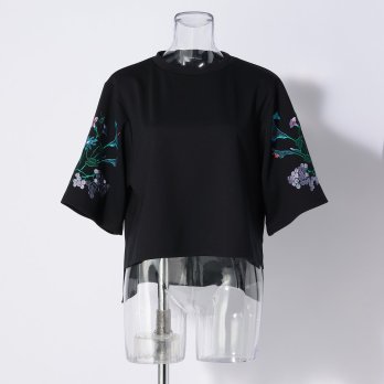 【期間限定】TOPS WITH FLOWER EMBROIDERY　 詳細画像