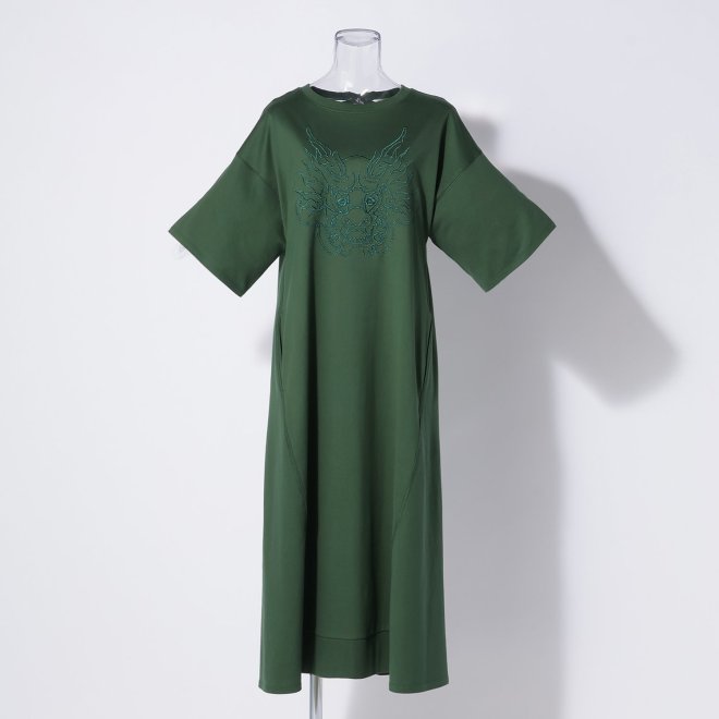 【期間限定】DRAGON FACE EMBROIDERY　ワンピース 詳細画像 カーキ 1