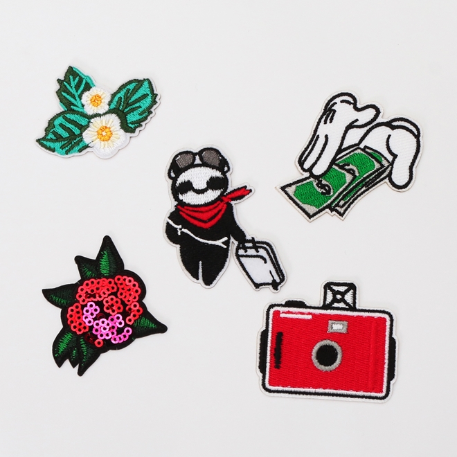 【COMING SOON】刺繍ステッカー