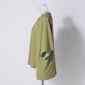 SET UP WITH FLOWER EMBROIDERY 　ブラウス 詳細画像