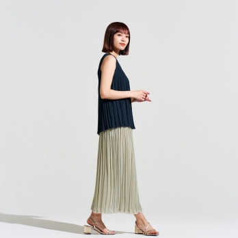 REVERSIBLE PLEATS　スカート 詳細画像