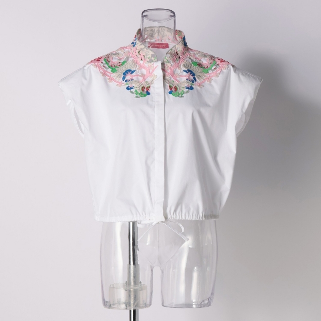 WHITE SHIRTING with FLOWER APPLIQUE　ブラウス 詳細画像 白系マルチ 4