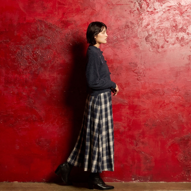 Flower embroidery Knit 詳細画像 ネイビー 4