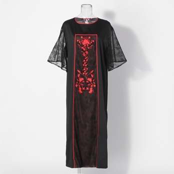 Flower embroidery on jacquard tulle ドレス 詳細画像