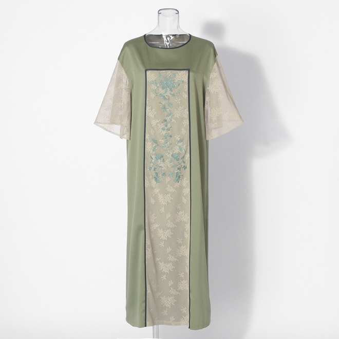 Flower embroidery on jacquard tulle ドレス 詳細画像 ベージュ 1
