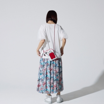 【COMING SOON】【 スヌーピー 】 Red suitcase Tシャツ 詳細画像