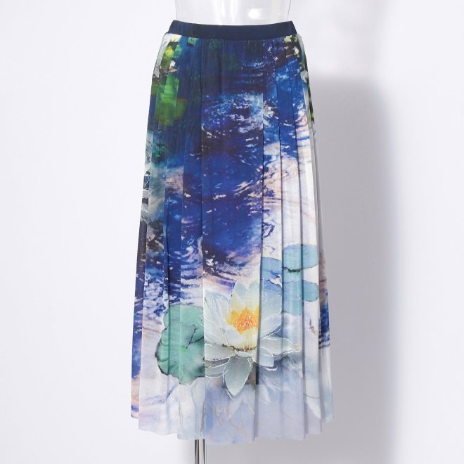 Night blooming waterlily print スカート
