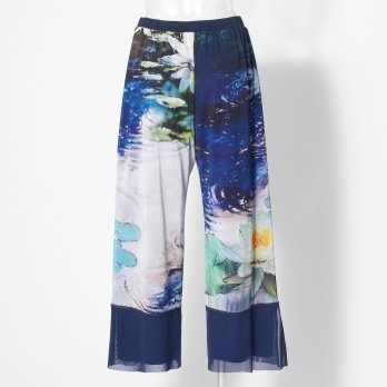 Night blooming waterlily print パンツ 詳細画像