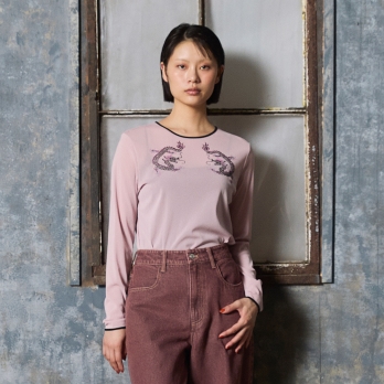 【COMING SOON】Dragon embroidery ブラウス