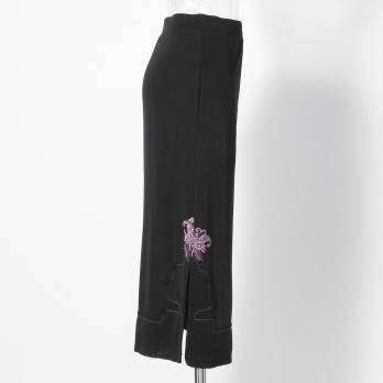  Butterfly flower embroidery on net スカート 詳細画像