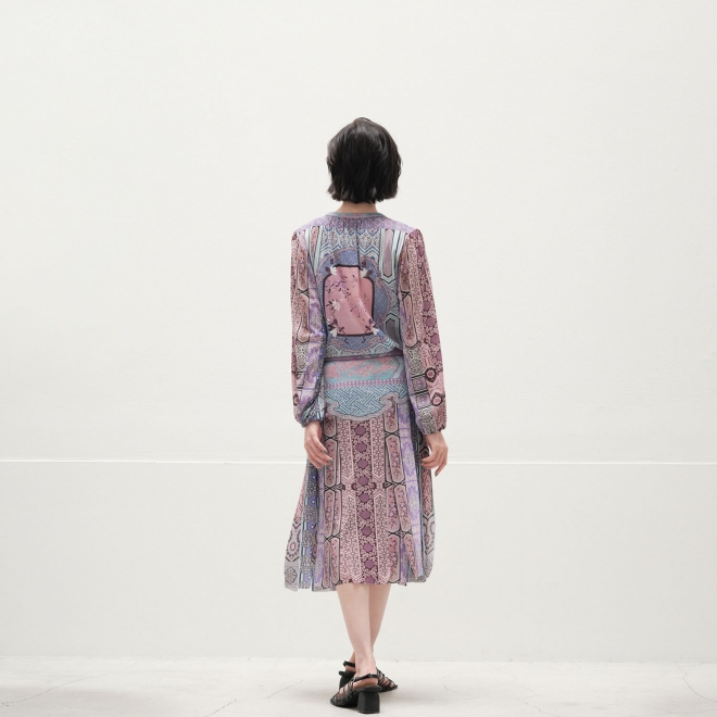 Palace bird printed on stretch net ブラウス 詳細画像 パープル系マルチ 2