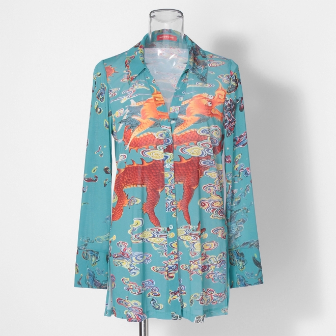 Ceramic dragon print on stretch net ブラウス