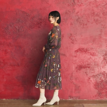 Floral inlay print on net ブラウス 詳細画像