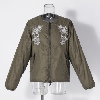 【TAION】【予約商品】Solid×Dragon Embroidery ブルゾン 詳細画像