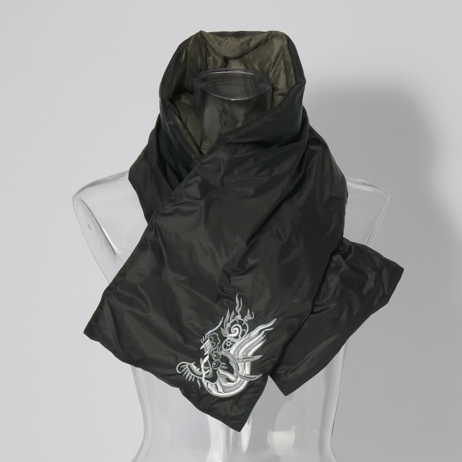 【TAION】【予約商品】Solid×Dragon Embroidery ストール 詳細画像 ブラック 2