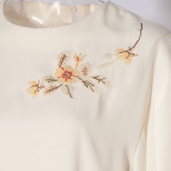 Flower embroidery set up ブラウス 詳細画像