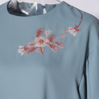 Flower embroidery set up ブラウス 詳細画像