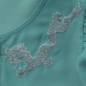 Dragon embroidery ブラウス 詳細画像