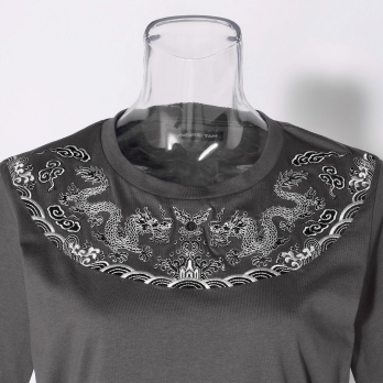 Emperor dragon embroidery T-shirt プルオーバー 詳細画像
