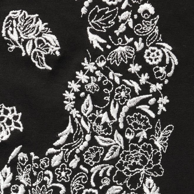 Flower panda embroidery T-shirt プルオーバー 詳細画像 ブラック 3