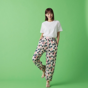Panda print net パンツ