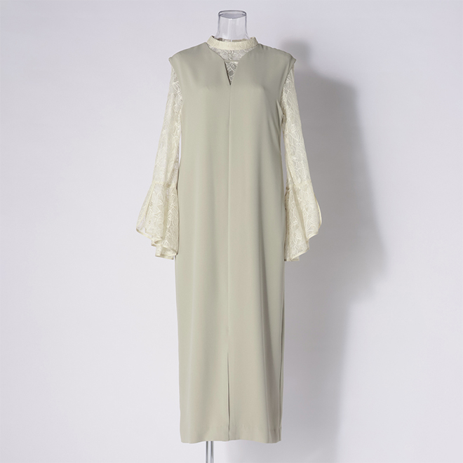 【COMING SOON】【DRESS COLLECTION】Bell sleeve slit ドレス