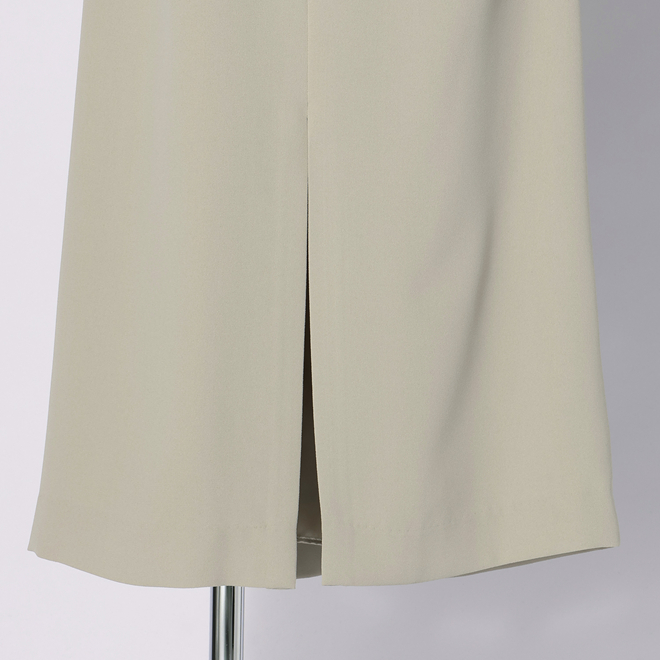 【COMING SOON】【DRESS COLLECTION】Bell sleeve slit ドレス 詳細画像 ベージュ 6
