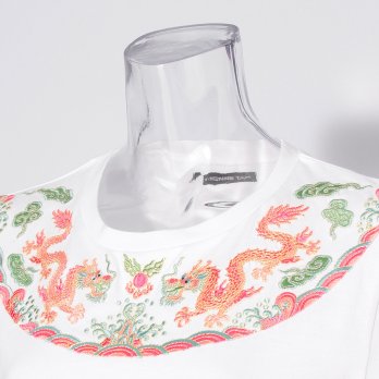 【COMING SOON】Emperor dragon embroidery Tシャツ 詳細画像