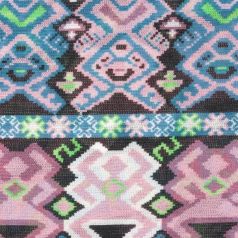 Pixel dancing people print on net ブラウス 詳細画像