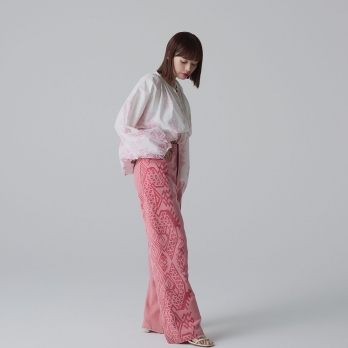Dragon embroidery on denim パンツ 詳細画像