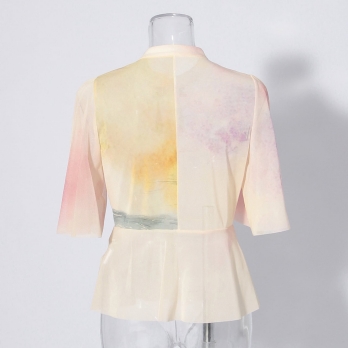 【COMING SOON】Lotus with goldfish print ブラウス 詳細画像